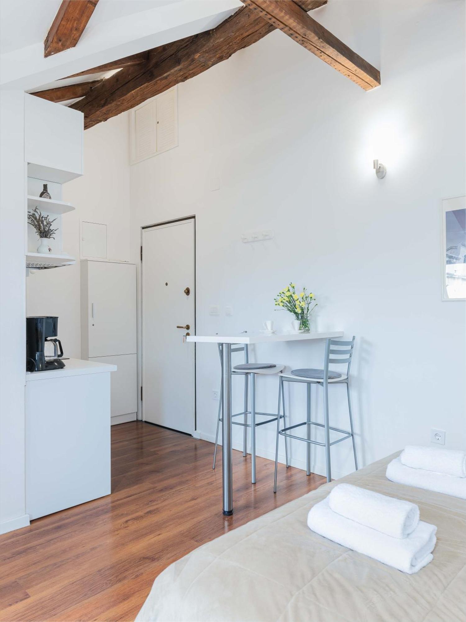 Apartment The Charm Split Exterior foto